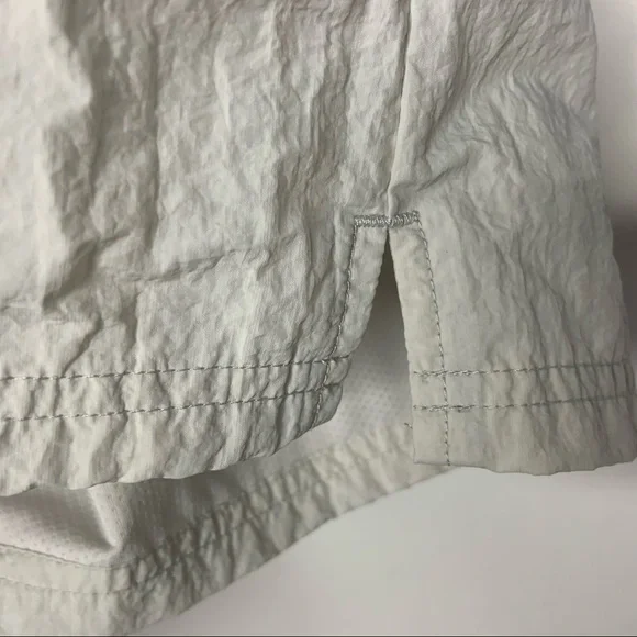 Fabletics Womens Jemma Shorts Sz Small Gray White Lined Elastic Waist Activewear - Picture 8 of 10